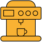 Stilisierte gelb-orangefarbene Grafik eines Kaffeevollautomaten mit einem Display und drei runden Knöpfen, unter dessen Auslauf eine Tasse steht.